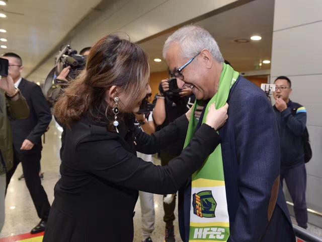 国产真实哺乳吃奶在线观看